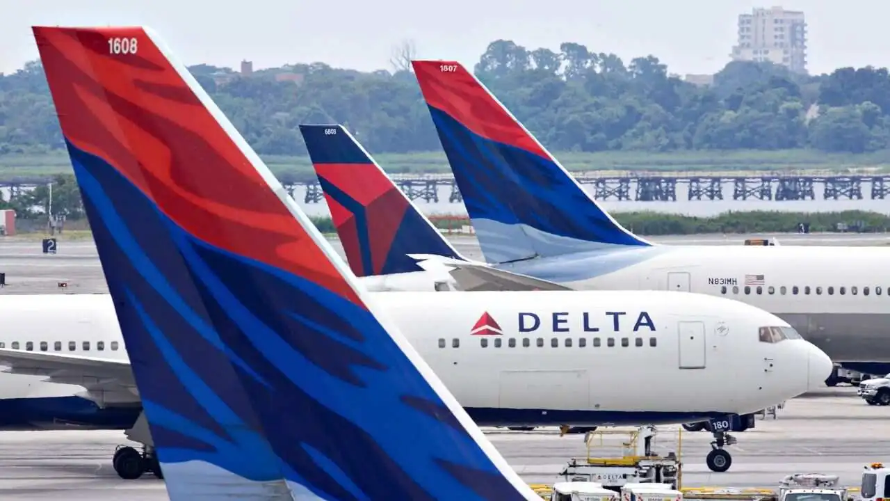 Airlines operating at John F. Kennedy International Airport JFK terminals