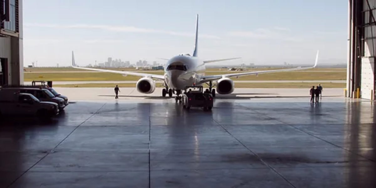 Does Galveston Have An Airport?